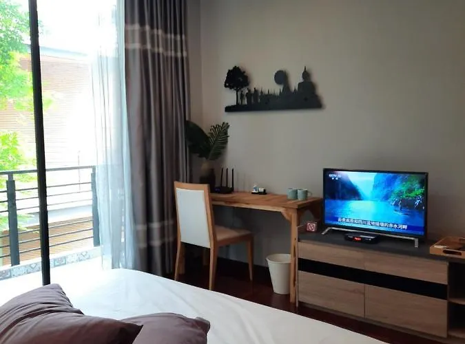 Pompom Apartment *