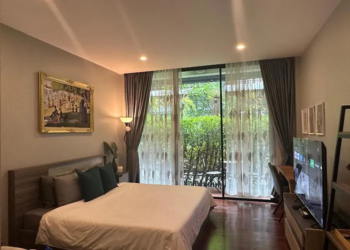 Pompom * Bangkok