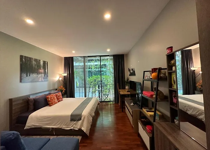 Pompom Apartment